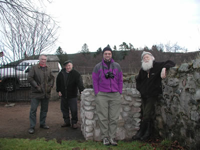 Glen Muick Kirkyard